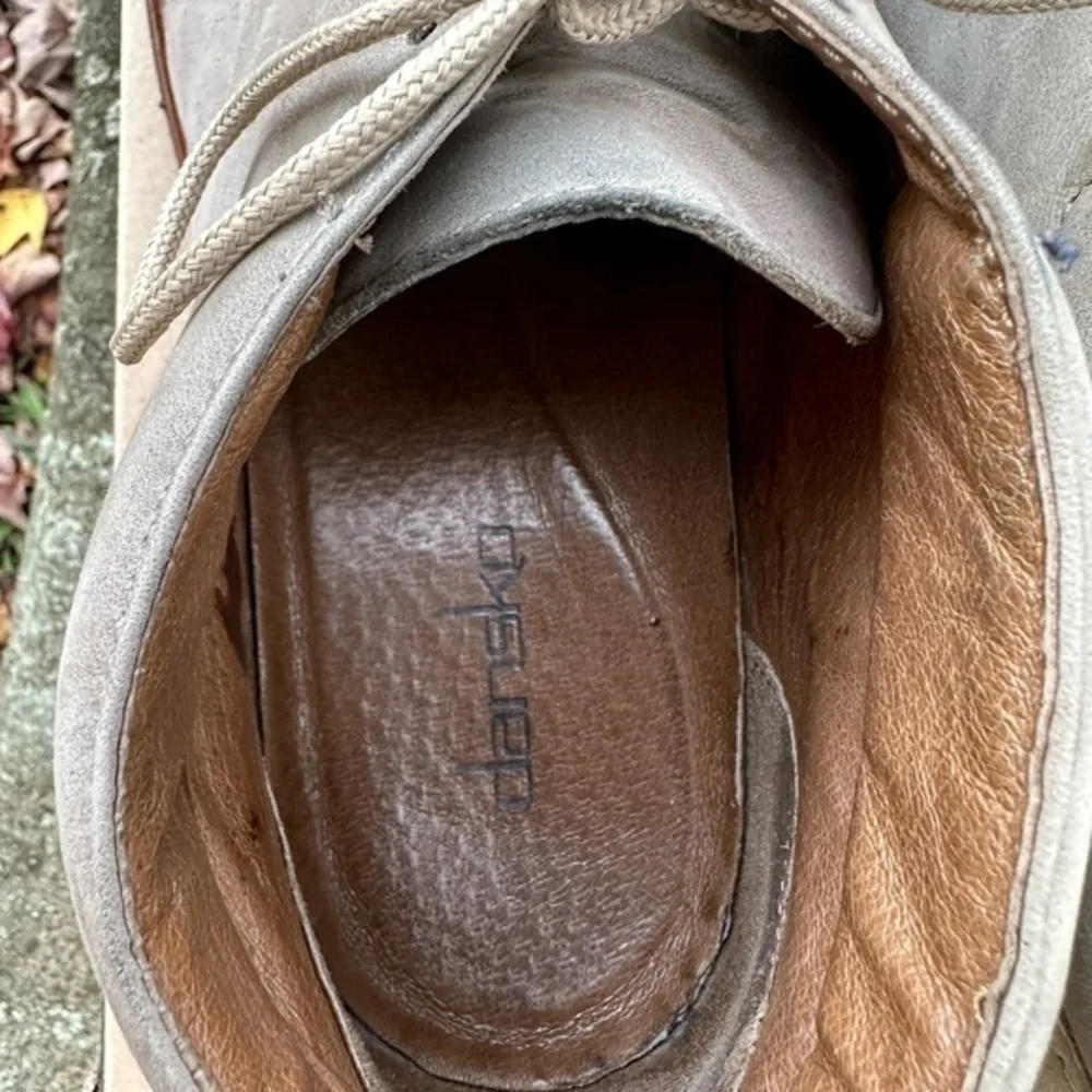 Dansko Men’s Jake Milled Nubuck Taupe Chukka Boots -‎ Size 10.5M